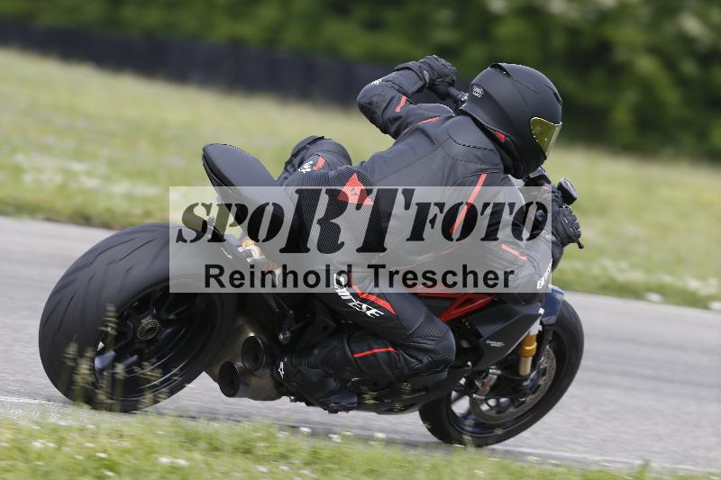 /15 13.05.2025 Max Racing ADR/Gruppe gruen/64